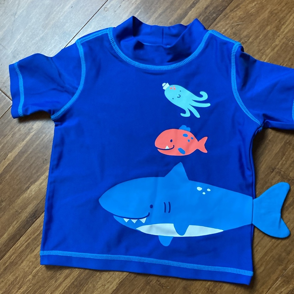 Carters Rash Guard Swim Trunk Set 12M - Picture 2 of 11